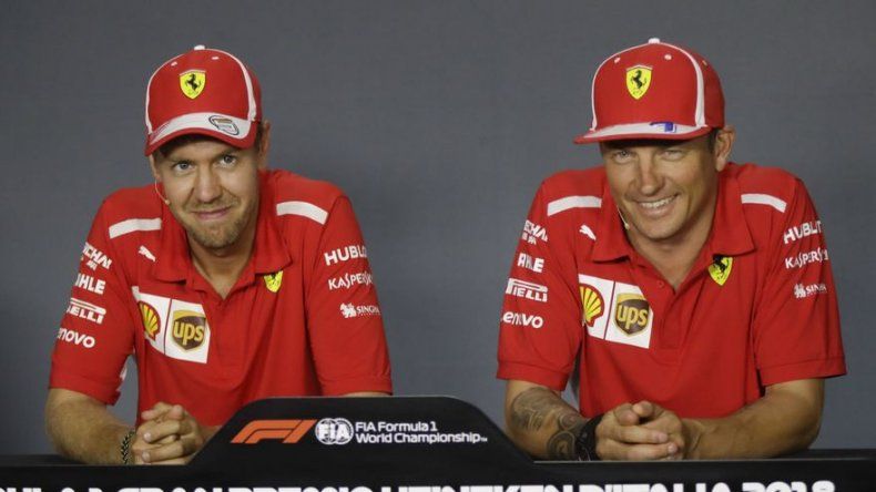 Vettel busca borrón y cuenta en Singapur