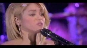 Shakira, Pitbull y Don Omar triunfan en los 40 Principales