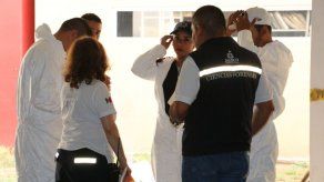 Hallazgo de fosa con 44 cadáveres agudiza crisis forense en oeste de México