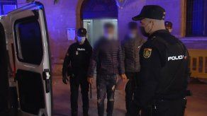 Prisión para 12 detenidos por huir de avión durante escala en Mallorca