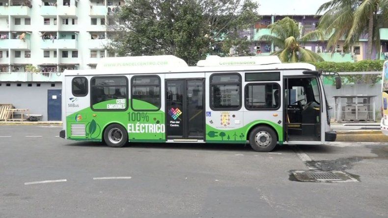 Suspenden temporalmente plan piloto de bus eléctrico tras ser vandalizado