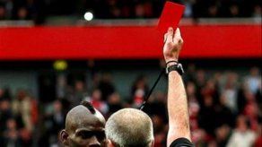 Balotelli podría no participar en la Eurocopa-2012