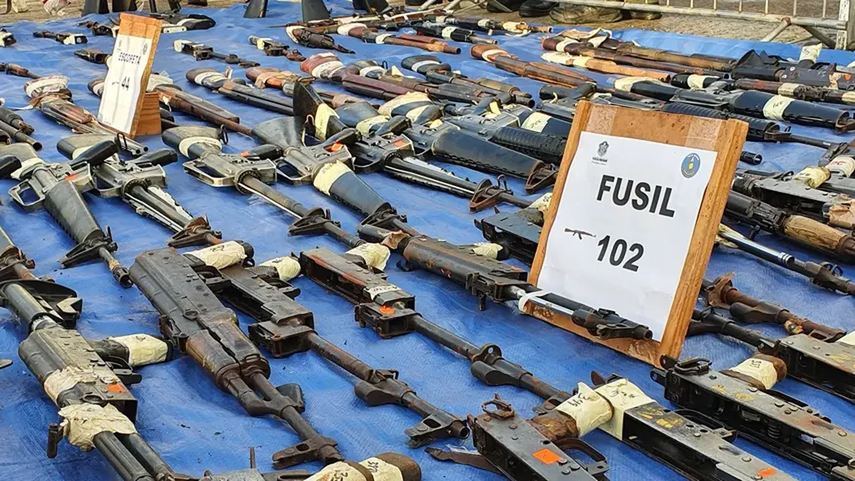 Cambio de armas por vale