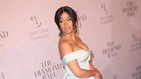 Cardi B se tomará tres semanas de vacaciones en diciembre para operarse la nariz