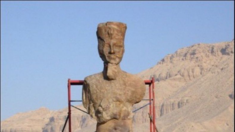 Suiza restituirá a Egipto el ojo robado de Amenofis III