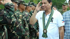 Duterte reta a la ONU y la UE a indagar las muertes en su campaña antidrogas