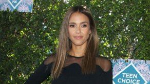 Jessica Alba respeta más su cuerpo desde que es madre