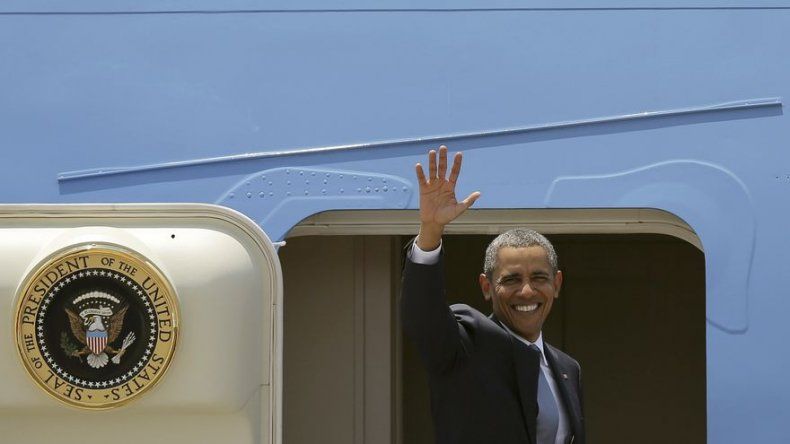 Obama vuelve a casa tras gira por Asia