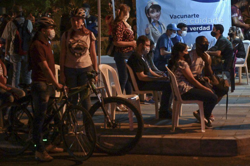 La OMS destaca que la variante mu tiene una importante prevalencia en Colombia.