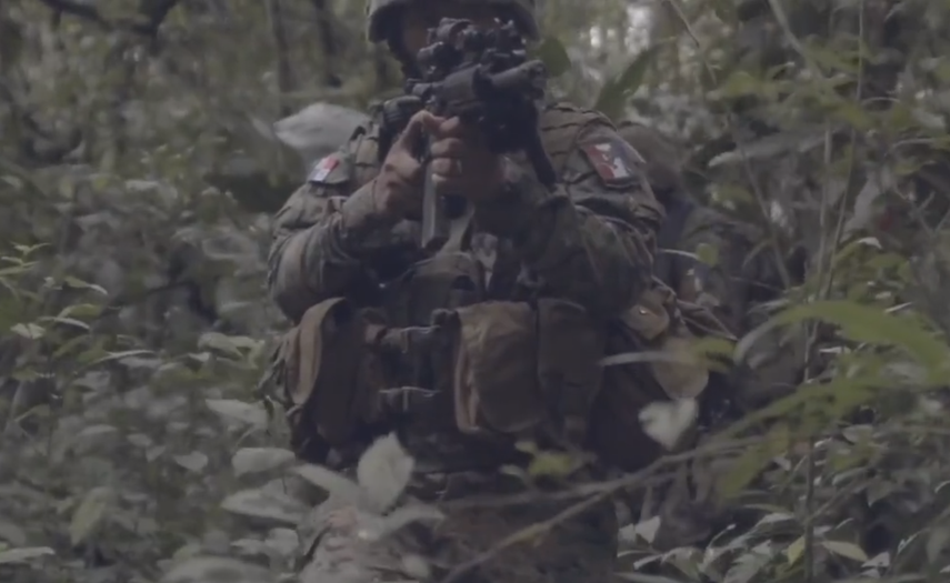 Unidades del Senafront en la selva de Darién.