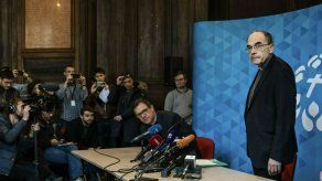 Cardenal galo condenado por tapar abusos se reúne con papa Cardenal galo condenado por tapar abusos se reúne con papa