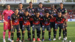 Sporting cerró la fecha goleando al Costa del Este