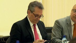 Subcomisión abre plazo para recibir información sobre denuncia contra Defensor