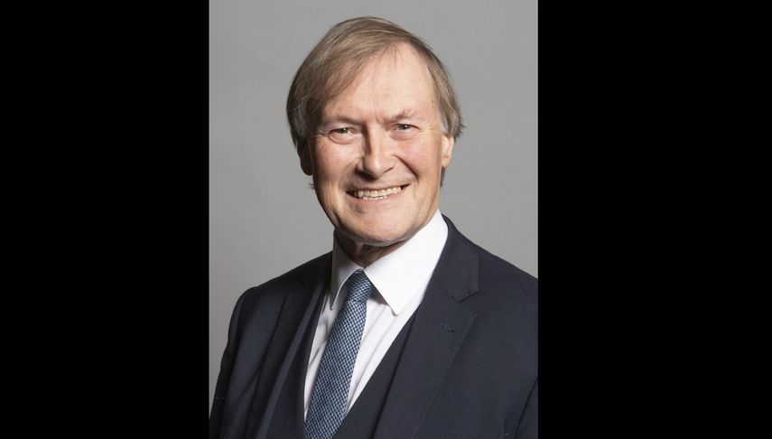 Padre del presunto asesino del legislador británico David Amess.