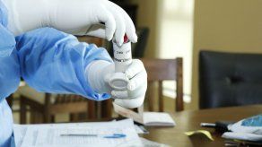 Establecen proceso de emisión de idoneidad para contratación de médicos por crisis sanitaria