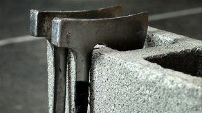 Un ruso desentierra por error los restos del novio de su pareja