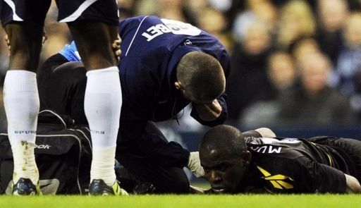 Fabrice Muamba estable tras desplomarse en el campo