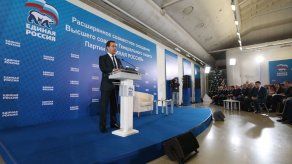Rusia ordena a exportadores vender exceso de moneda