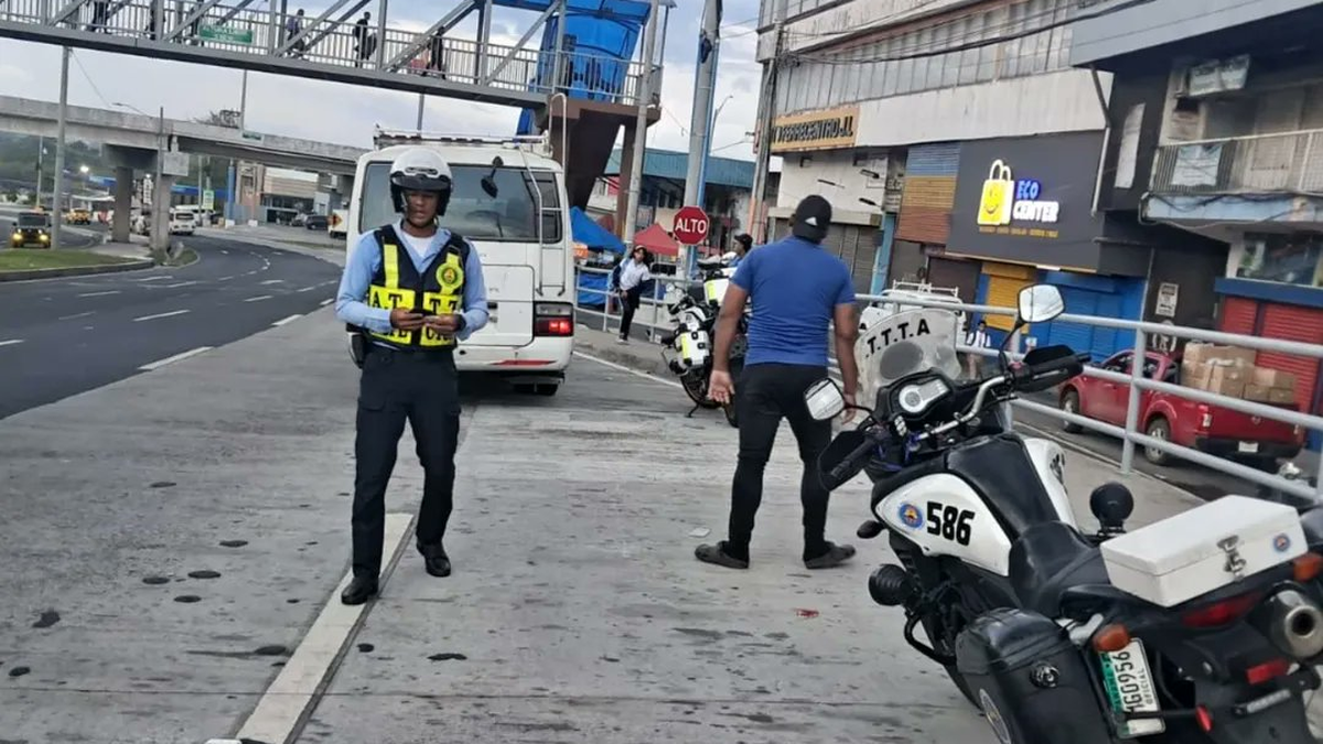 ATTT sanciona buses por irregularidades en La Cabima, Panamá Norte