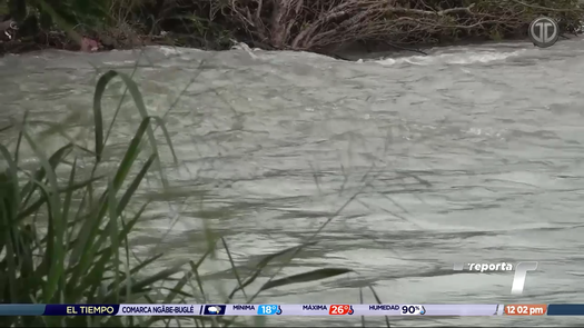 SINAPROC atiende emergencias en Coclé tras deslizamientos de tierra e inundaciones de ríos. SINAPROC atiende emergencias en Coclé tras deslizamientos de tierra e inundaciones de ríos.
