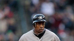 Granderson castiga a su ex equipo pegando grand slam 9-4.