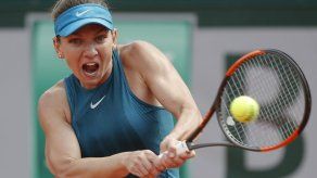Francia: Halep y Stephens ofrecen final de estilos similares