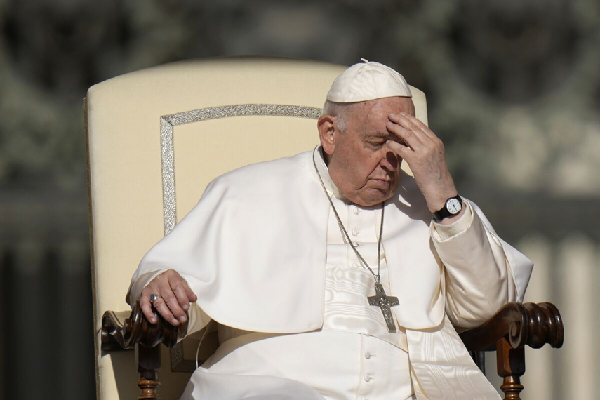 El papa Francisco tiene fiebre y canceló su agenda hoy