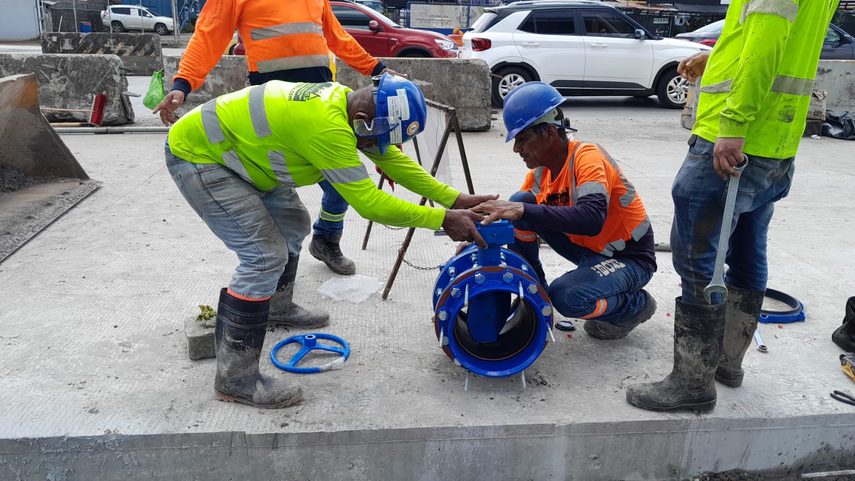 IDAAN culmina instalación de válvula en Villa Zaita