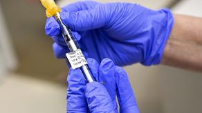 Cerca de 31 millones de estadounidenses ya han recibido una dosis adicional a su esquema original de vacunación.