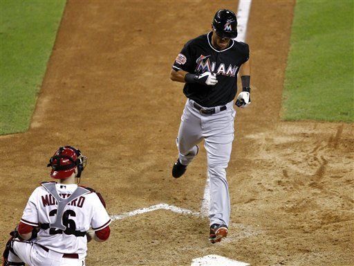 MLB: Marlins 6, Diamondbacks 5; Hernández anota la decisiva