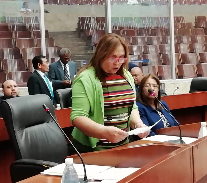 Dana Castañeda es inhabilitada para postularse como candidata a diputada.