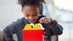 Arcos Dorados elimina los colorantes y saborizantes artificiales de losproductos de la Cajita Feliz de McDonald’s