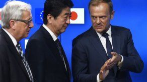 La UE y Japón confirman su acuerdo político para un tratado de libre comercio