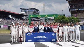 Brad Pitt da la salida en las 24 Horas de Le Mans