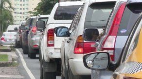 ATTT: pruebas a decreto regulatorio por parte de Uber son innecesarias y malintencionadas