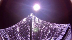 Exitosa prueba de vela solar en el espacio