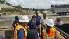 ATTT realiza inspección de campo en el proyecto 8 carriles de la Panamericana. ATTT realiza inspección de campo en el proyecto 8 carriles de la Panamericana.