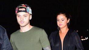 Selena Gomez estrena novio roquero