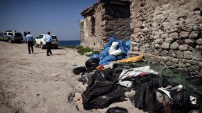 Al menos seis migrantes muertos en un naufragio frente a costas griegas