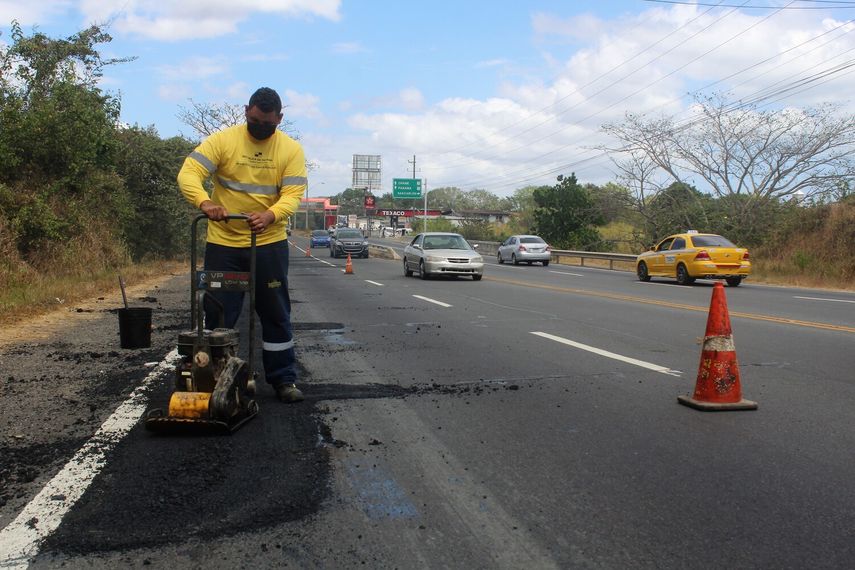 MOP rehabilita la vía Panamericana y otros puntos en PanamáOeste