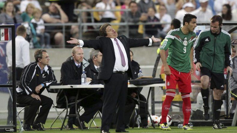 Herrera afirma que México tiene armas para contrarrestar a Neymar y Brasil