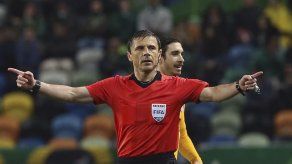 Eligen al serbio Mazic árbitro de la final de la Champions