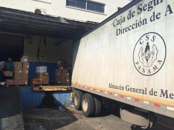 Distribuyen medicamentos a farmacias de la CSS