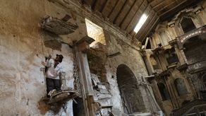 Santa Bárbara está ubicada en Huancavelica, la única región de Perú que no tiene conexión aérea con la capital ni con otras regiones.