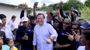 Varela celebra su cumpleaños con entrega de viviendas en Arraiján