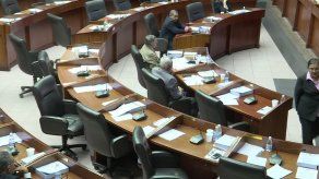 Asamblea desiste de publicar actualización a planilla 080 hasta presentarla al MEF