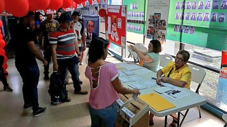 Inician votaciones para elegir nuevo rector y decanos de la UP