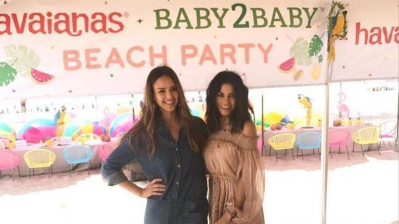 Jessica Alba lamenta no estar más presente en el día a día de sus hijas