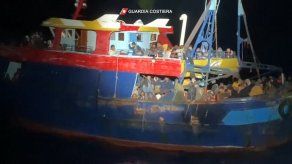Rescatan a cerca 600 migrantes frente a las costas de Calabria