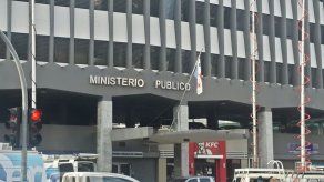 Impedimento de salida del país para esposa de Moncada Luna